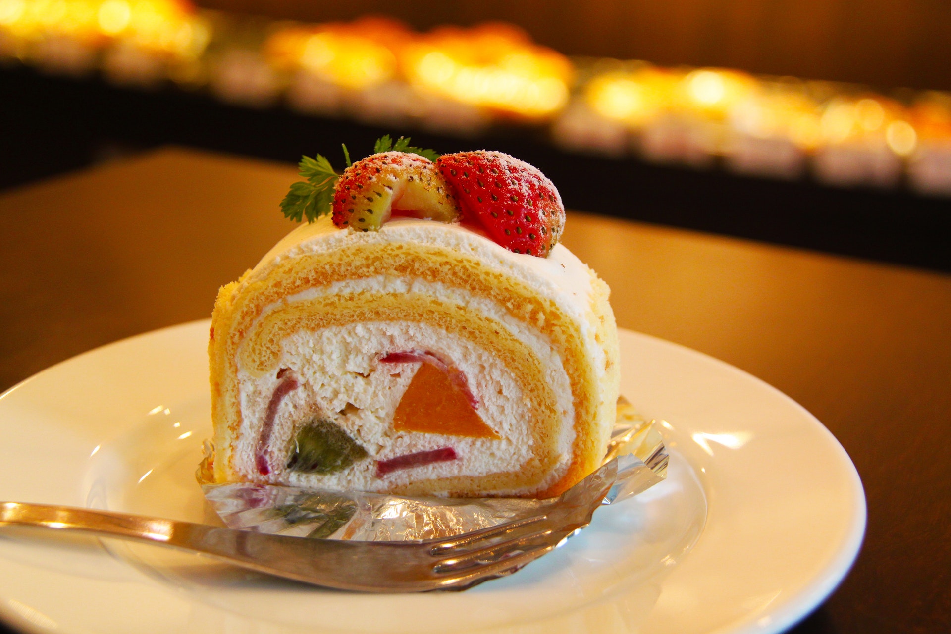 cake-cream-strawberry-dessert-53110.jpeg