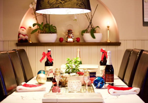 dinner-3175664_1920.jpg